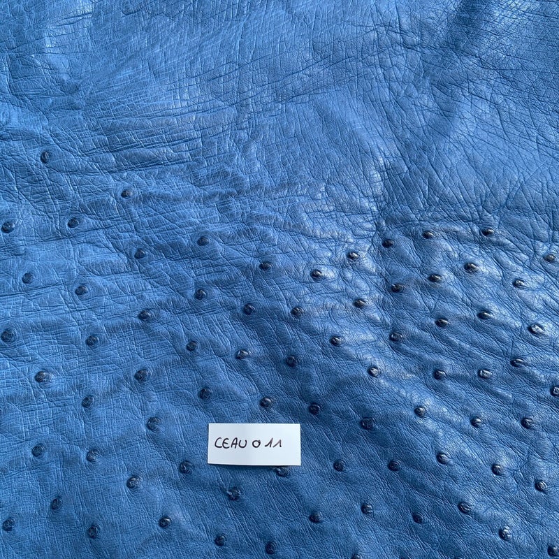 CEAU011- Cuir d'Autruche- Bleu jeans- souple- Cuir extérieur/intérieur