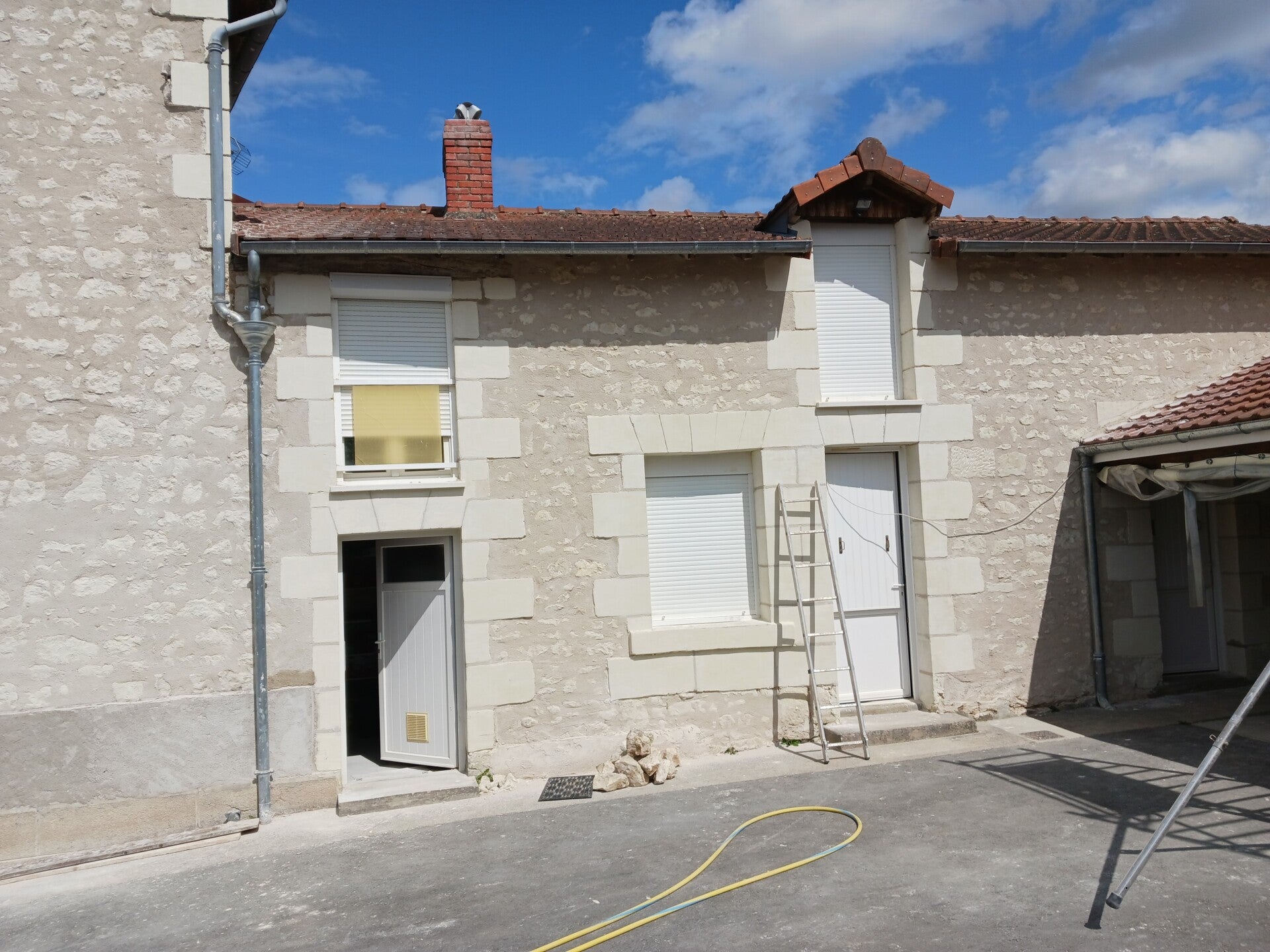 facade vielle pierre kh renovation et construction