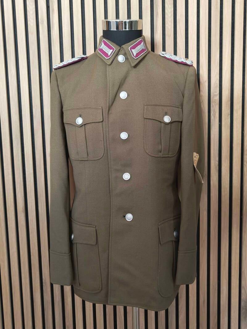 Dienstuniform Major Luftschutz DDR 1962 Uniform LS Offizier Dienstanzug Rangabzeichen Schirmmütze Sammlerstück Air defense officer service uniform GDR East Germany uniform