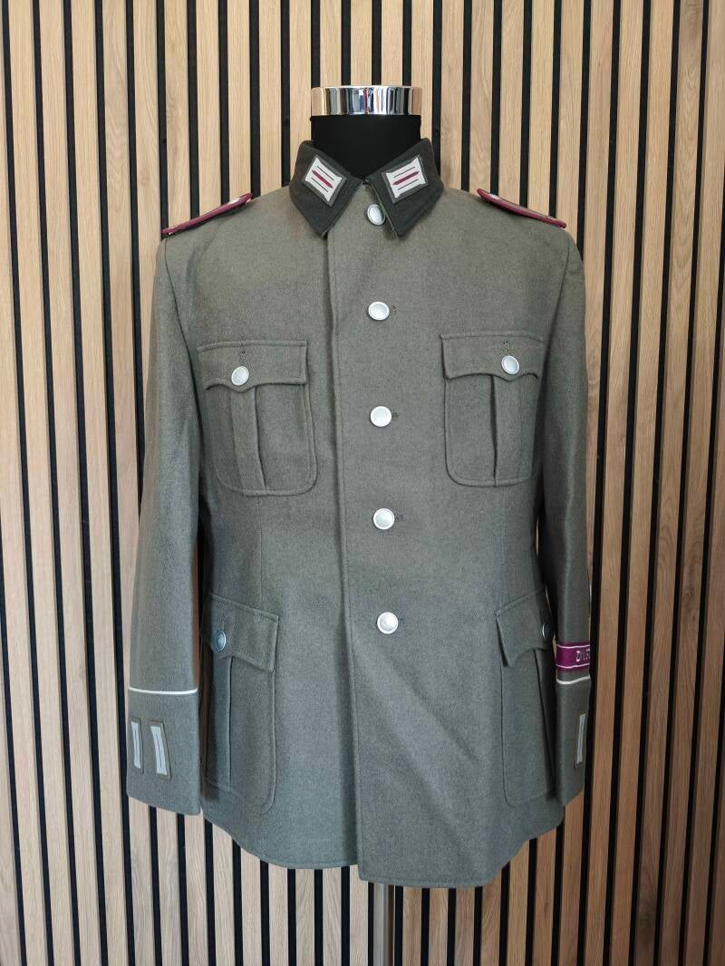 Paradeuniform Gefreiter Zivilverteidigung DDR 1977 Uniform ZV Mannschaftsdienstgrad Paradeanzug Dienstbekleidung Rangabzeichen Sammlerstück Civil Defense parade uniform GDR East Germany uniform