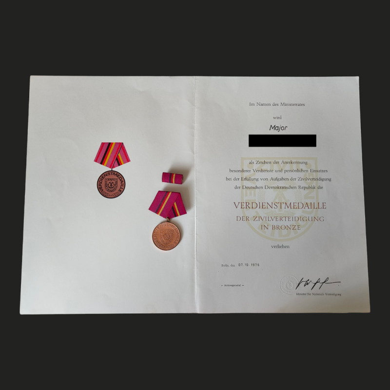 Verdienstmedaille Zivilverteidigung Bronze DDR Auszeichnung ZV Medaille Orden Zivilverteidigung DDR Ehrung Zivilverteidigung Sammlerstück Civil Defense medal bronze GDR East Germany award