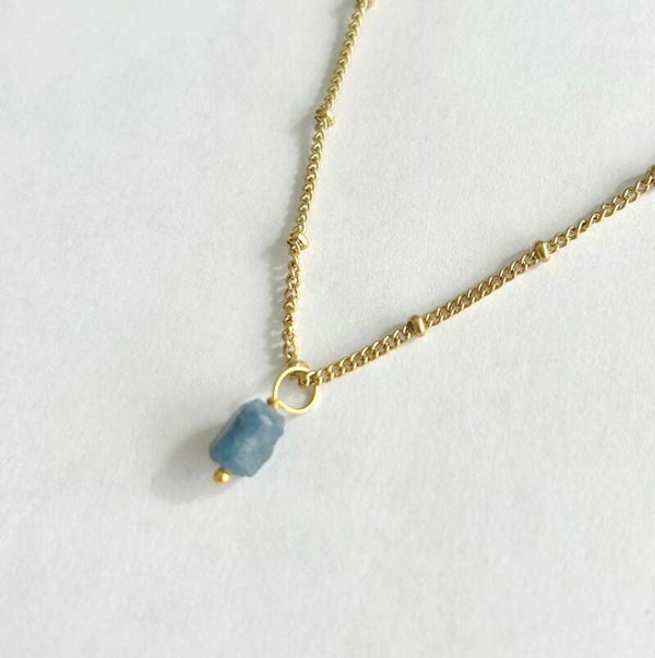 Edelsteenketting ruwe saffier