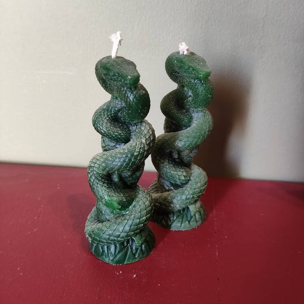 Serpent Ritual Candle (Serpentine / Draconian Effigy)