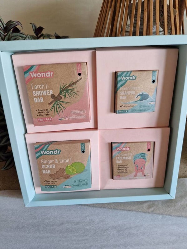 Wondr - Bright & Shiny gift box