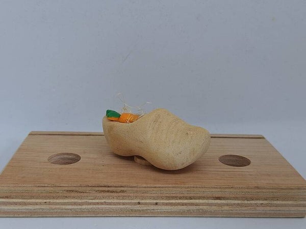 Klomp met wortel (steker)