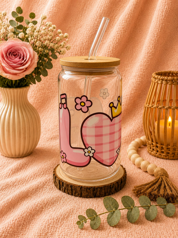 Glasbecher mit Deckel + Glasstrohhalm (LOVE Schriftzug)