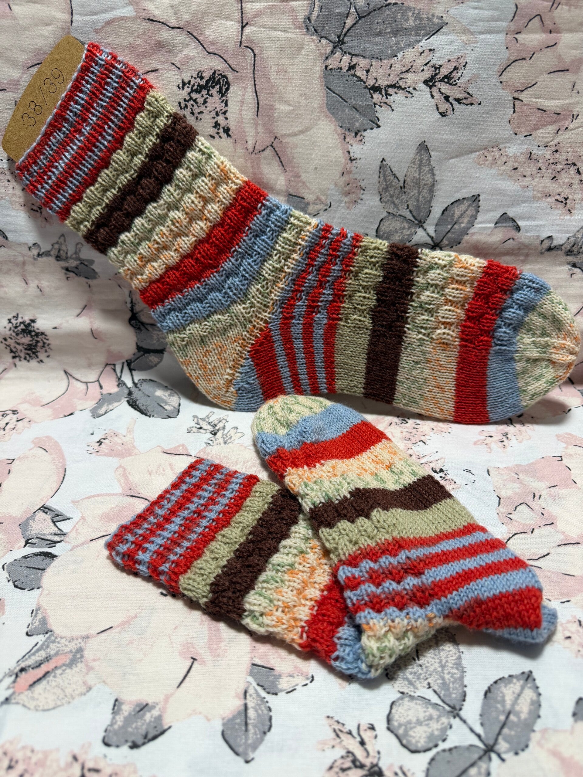 Handgestrickte Socken - Größe 38/39