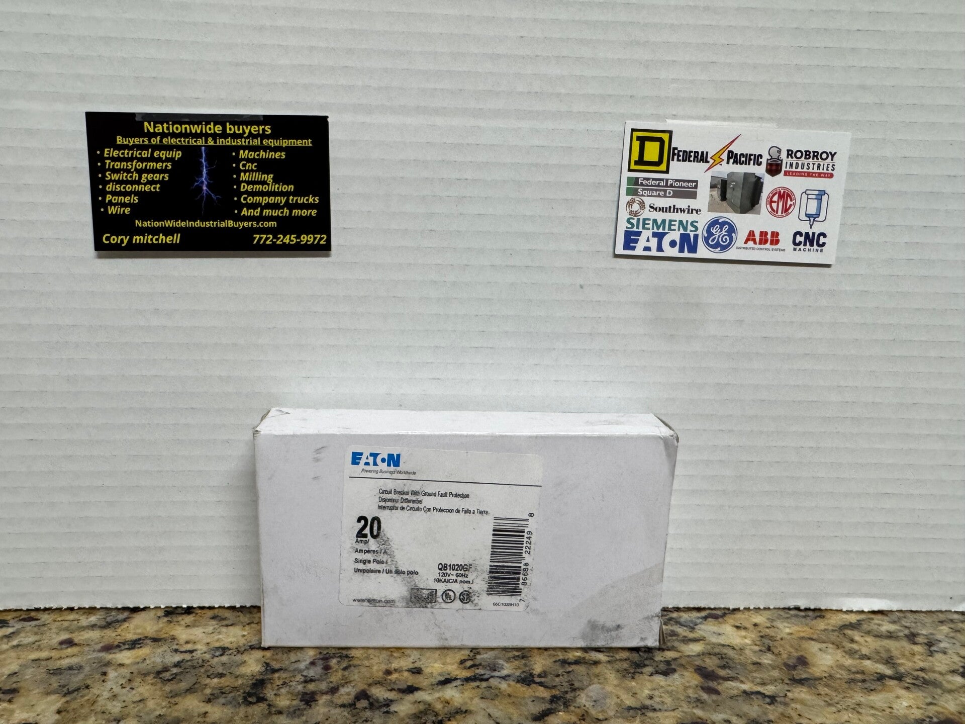 Eaton QB1020GF new