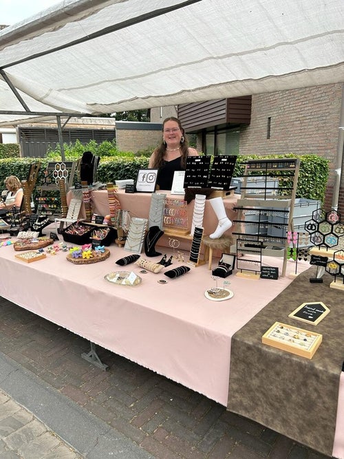 De kraam van Beauty With Evy van dichtbij