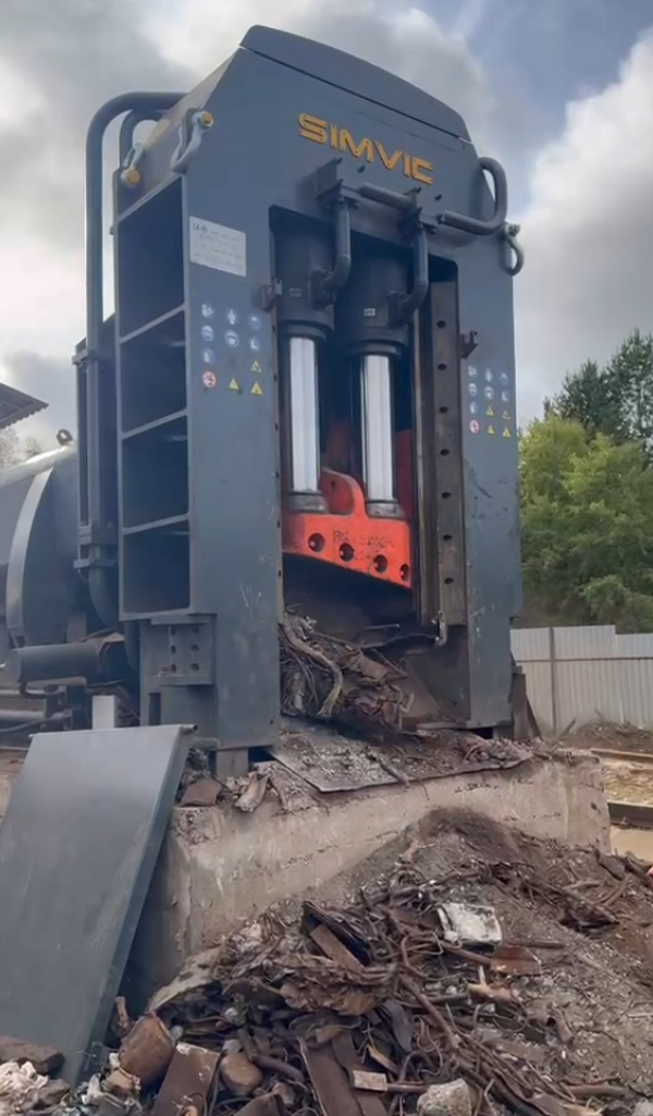PRESSE CISAILLE TYPE 600