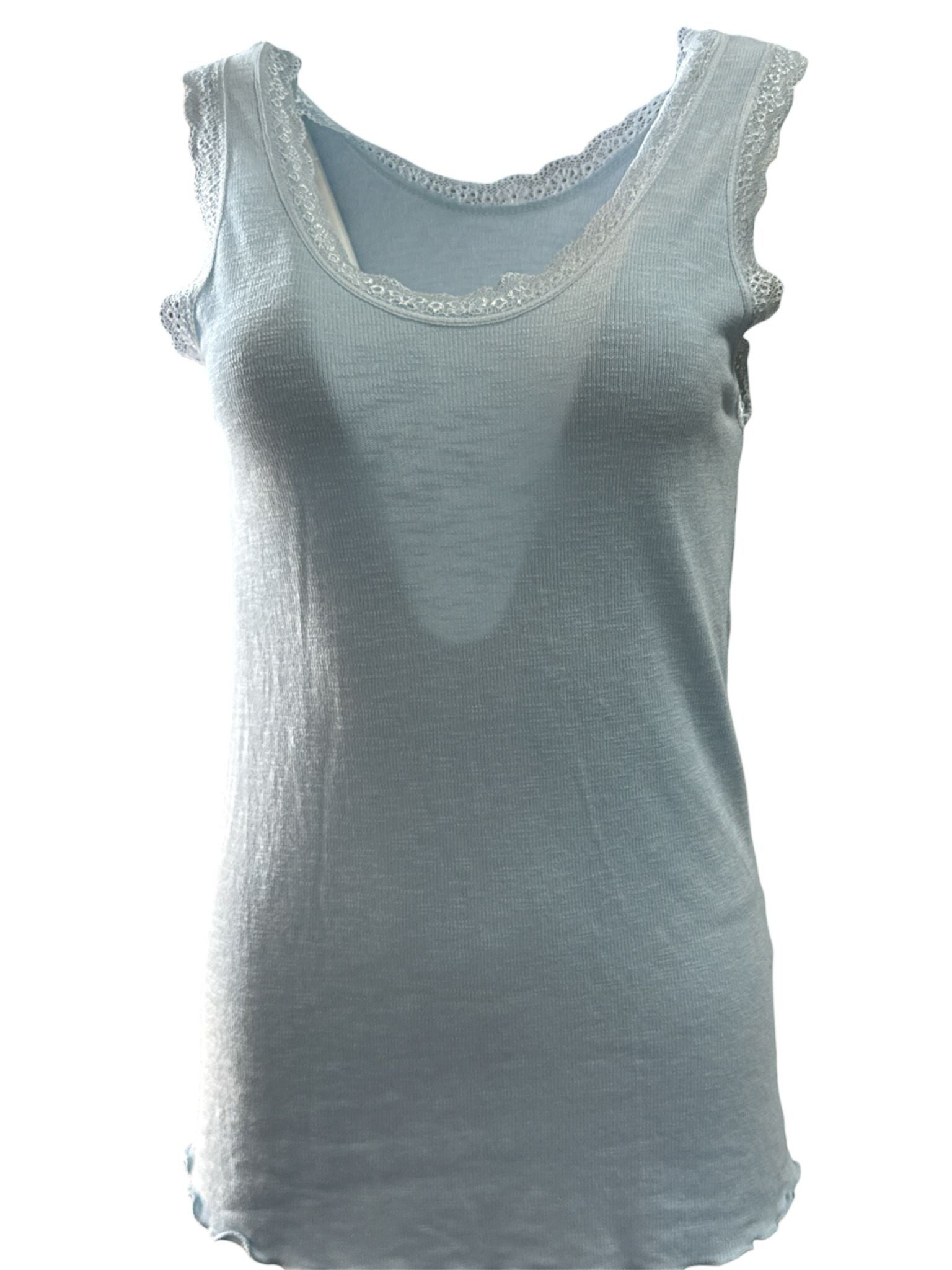 Topje Greet Lichtblauw