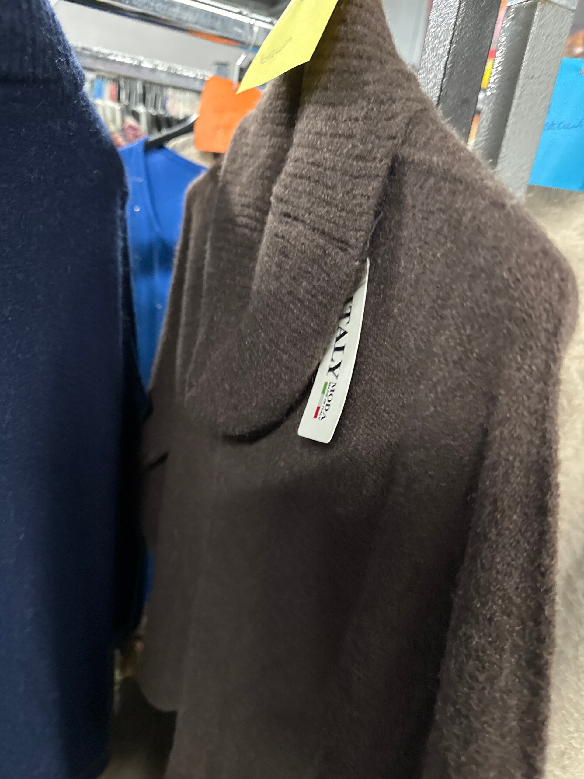 Monique van der Hout