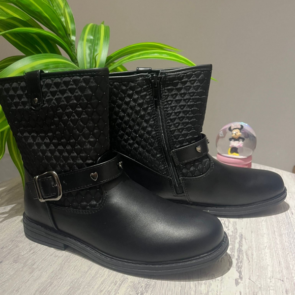 Bottines pailletées et coeurs P35