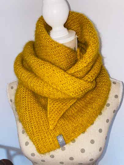 Trendiges Dreieckstuch