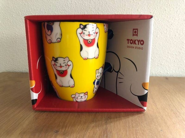 Mok lucky cat geel