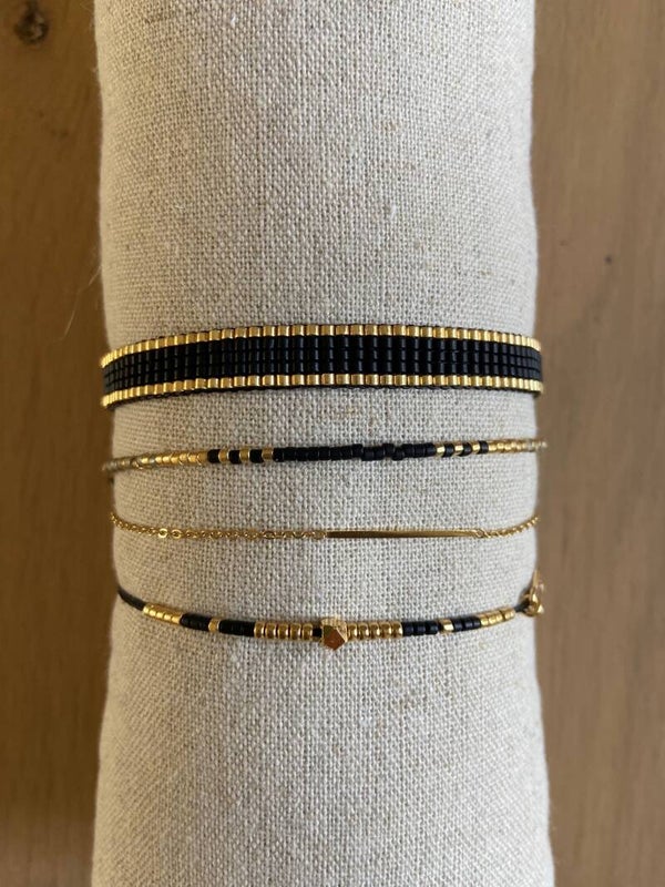 Armbandjes zwart Mint15