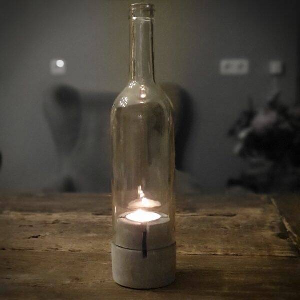 Glazen fles: theelicht houder