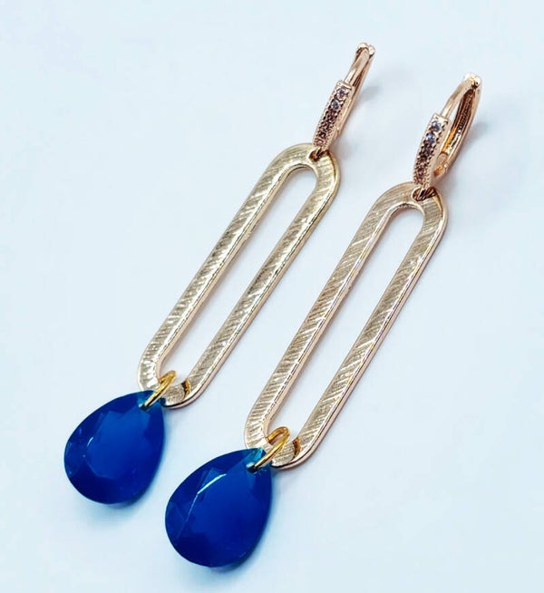 Blauwe druppeltjes geschakeld