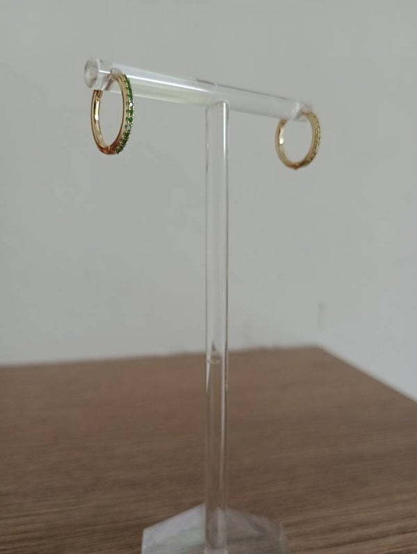 Hoops groen steentjes