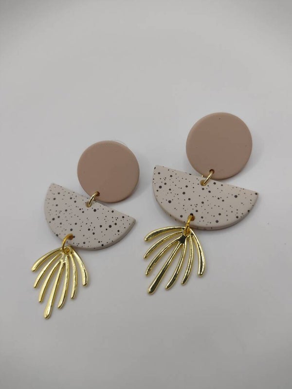 Polymeer beige/wit/dots