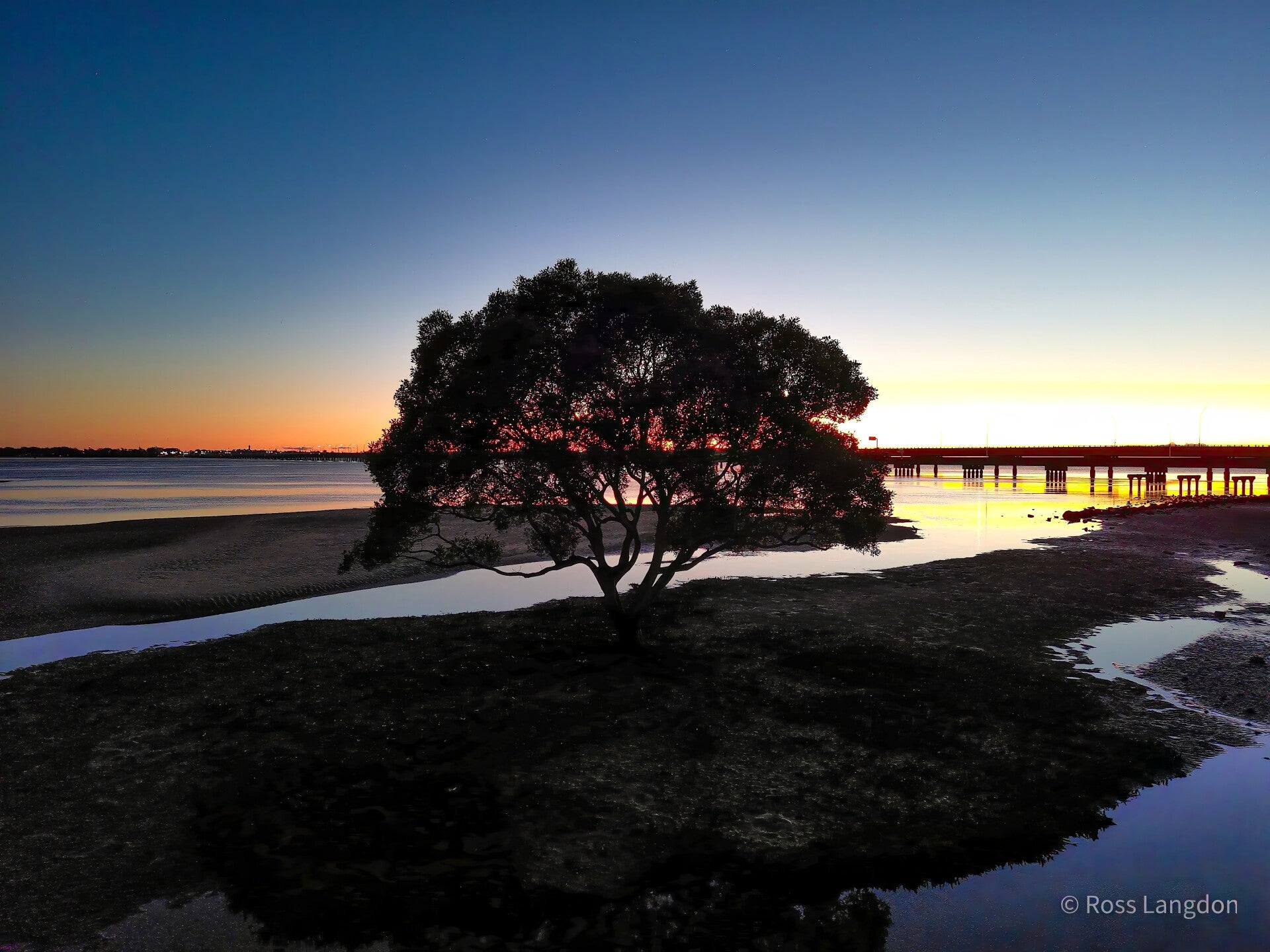 Sunrise at Bramble Bay & Hornibrook Highway