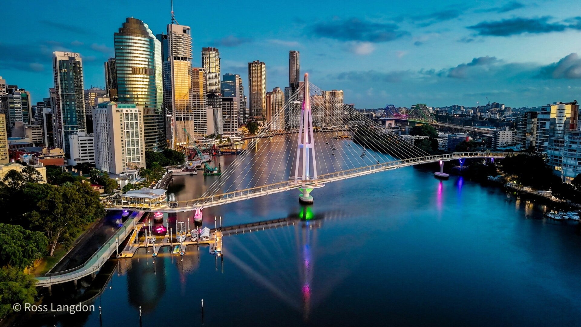 Morning twilight in Brisbane