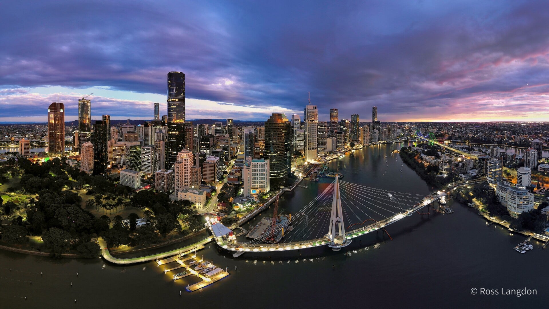 Morning twilight in Brisbane