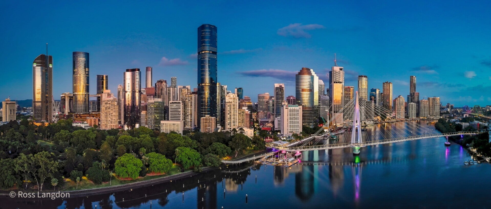 Morning twilight in Brisbane