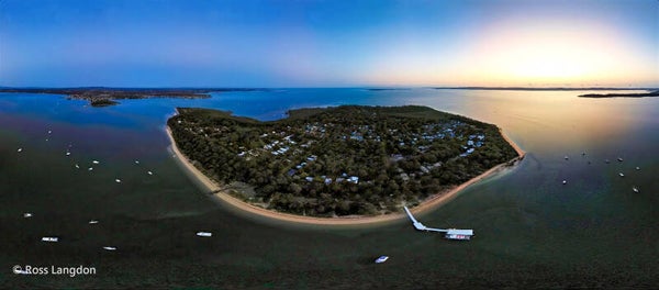 Morning at Coochiemudlo Island