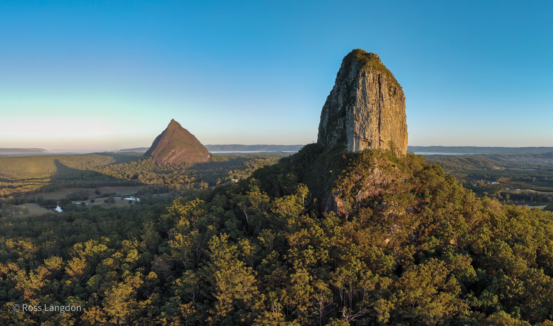 Mount Coonowrin - sunrise