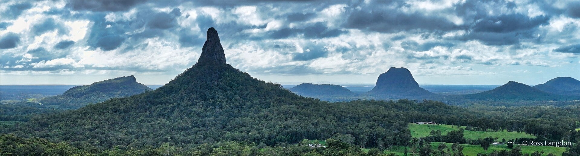 Mount Coonowrin - twilight, sunrise & sunset