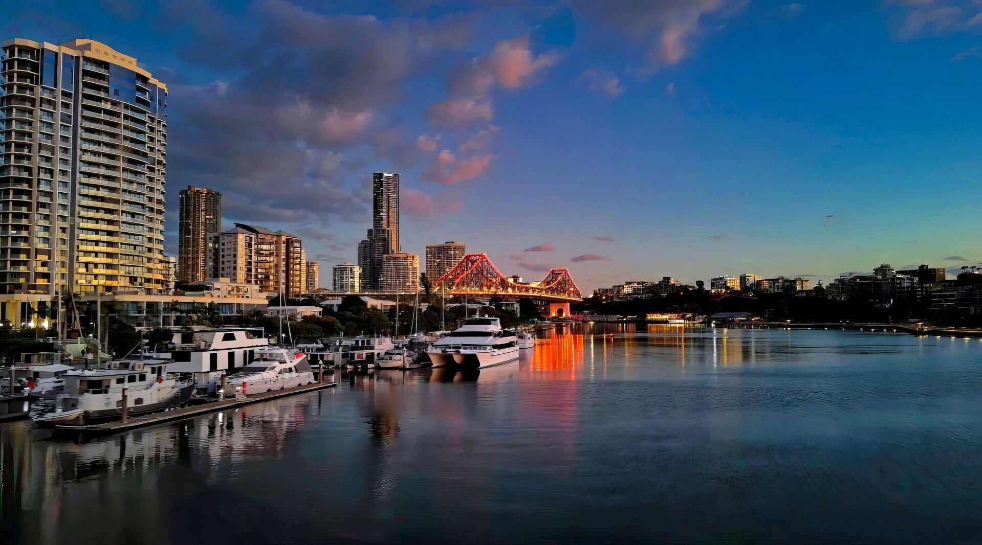 Dockside Marina, Kangaroo Point