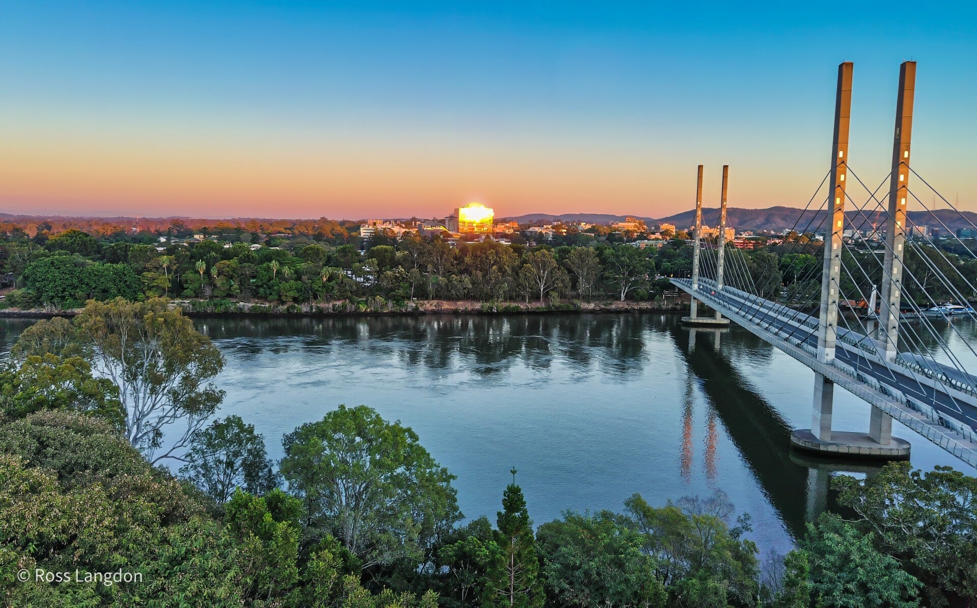Eleanor Schonell Bridge, Brisbane River
