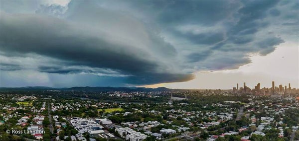 Thunderstorms of south east Queensland