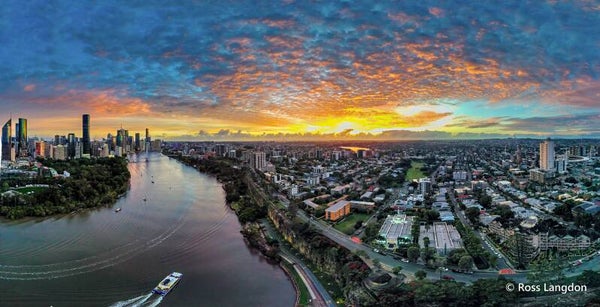 Morning Reflections - Brisbane & Kangaroo Point Bridge