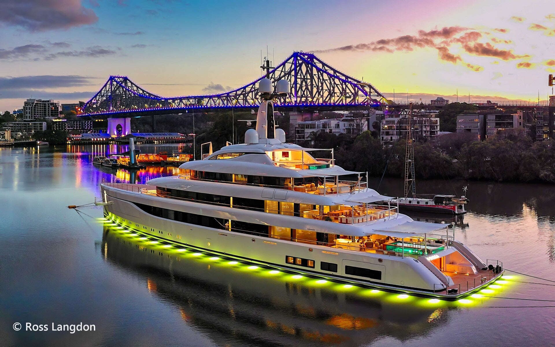 Odisea superyacht