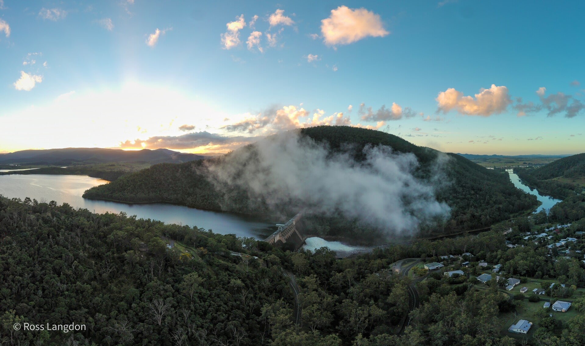 Morning at Lake Somerset & Somerset Dam