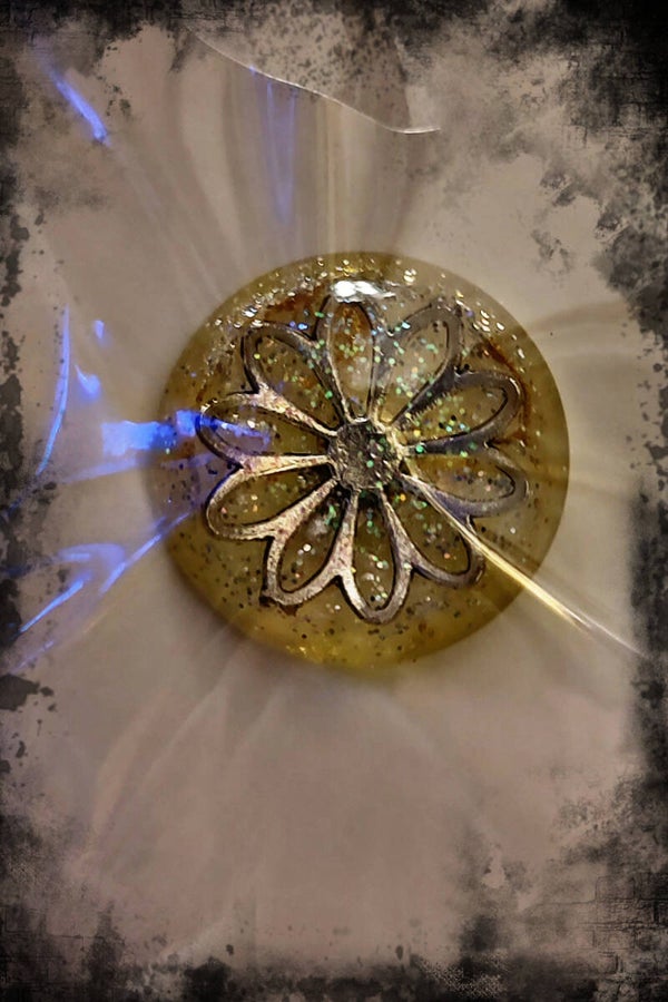 Large Round Daisy Custom Made Resin Collector Pin