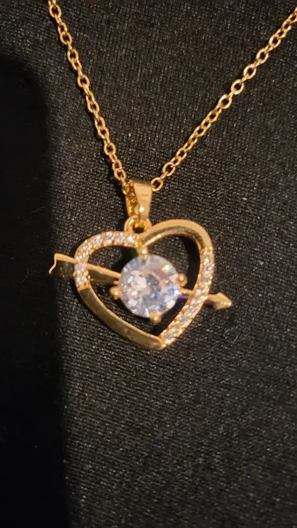 Collier Pendentif Cœur couleur Or 18k