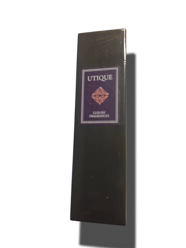 Utique Oud & Rose