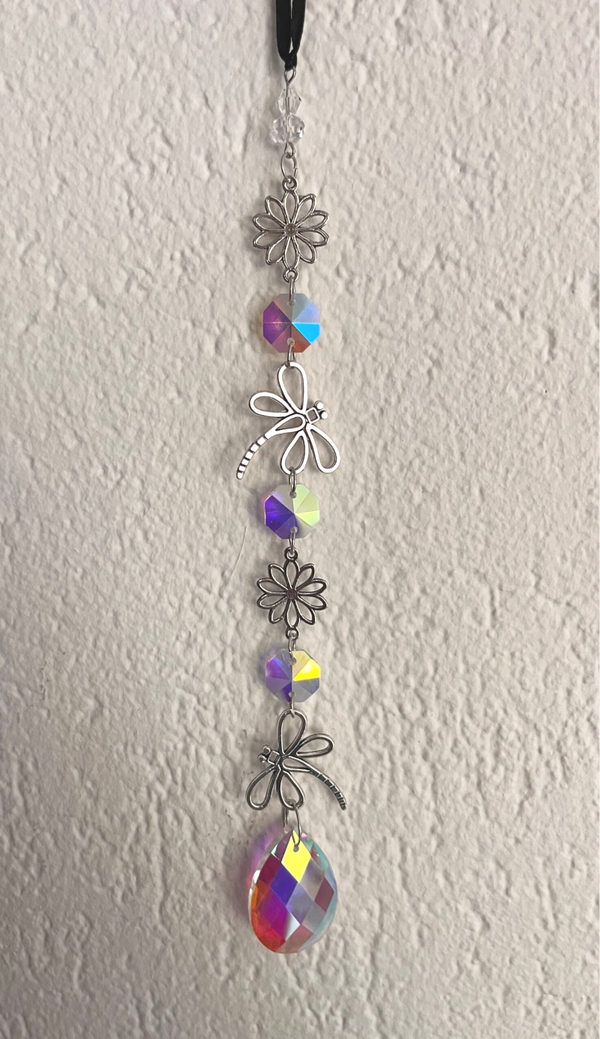 Suncatcher; Raamkristal met Libelles en bloemen
