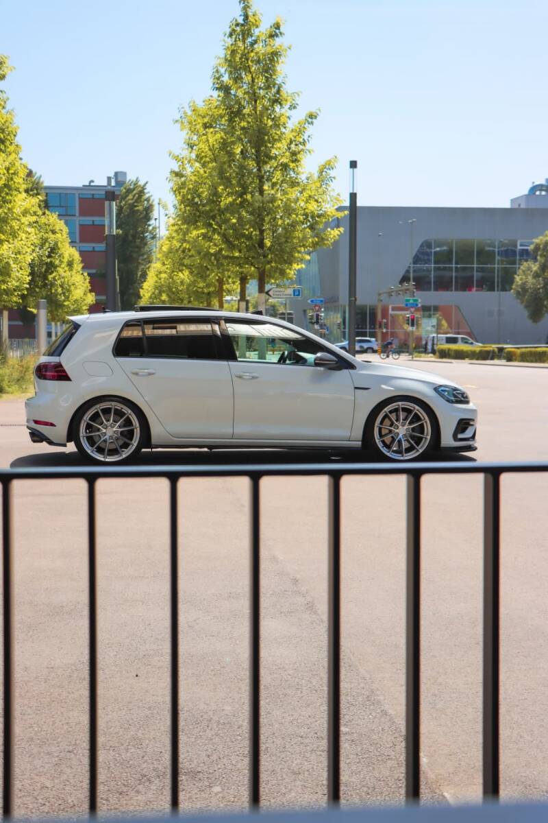 golf7r_seite2-standard.jpg