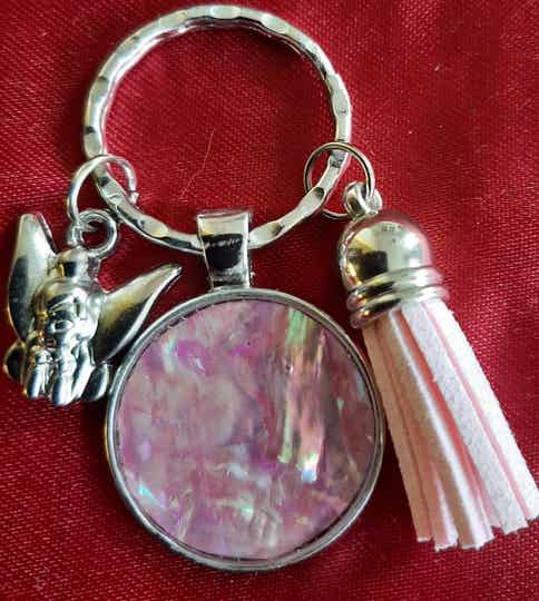 Sleutel- en tas-hanger "Pink Angel Abalone"