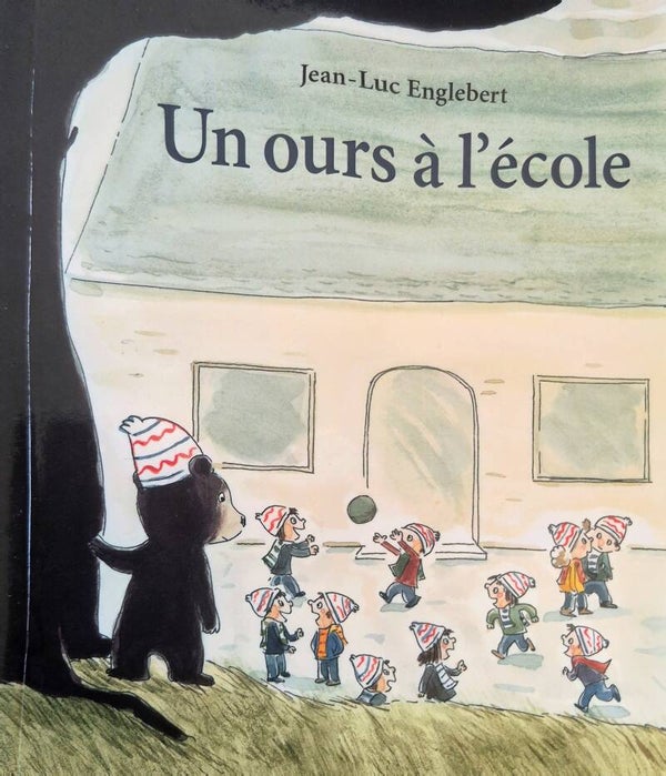 Ecole des loisirs 3 à 5 ans : Un ours à l'école