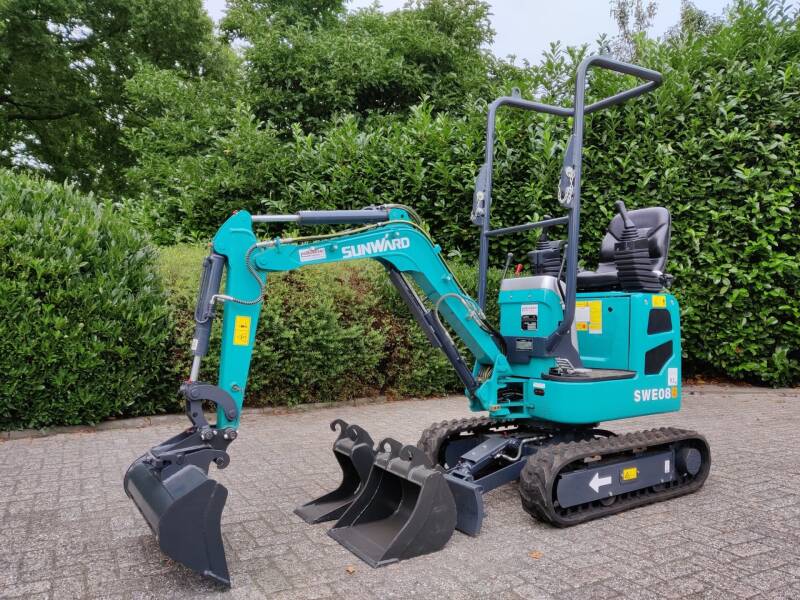 Sunward 1 ton graafmachine te huur