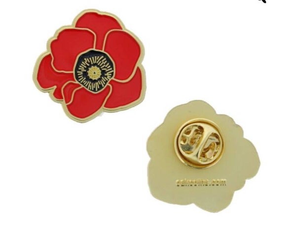 Red poppy pin