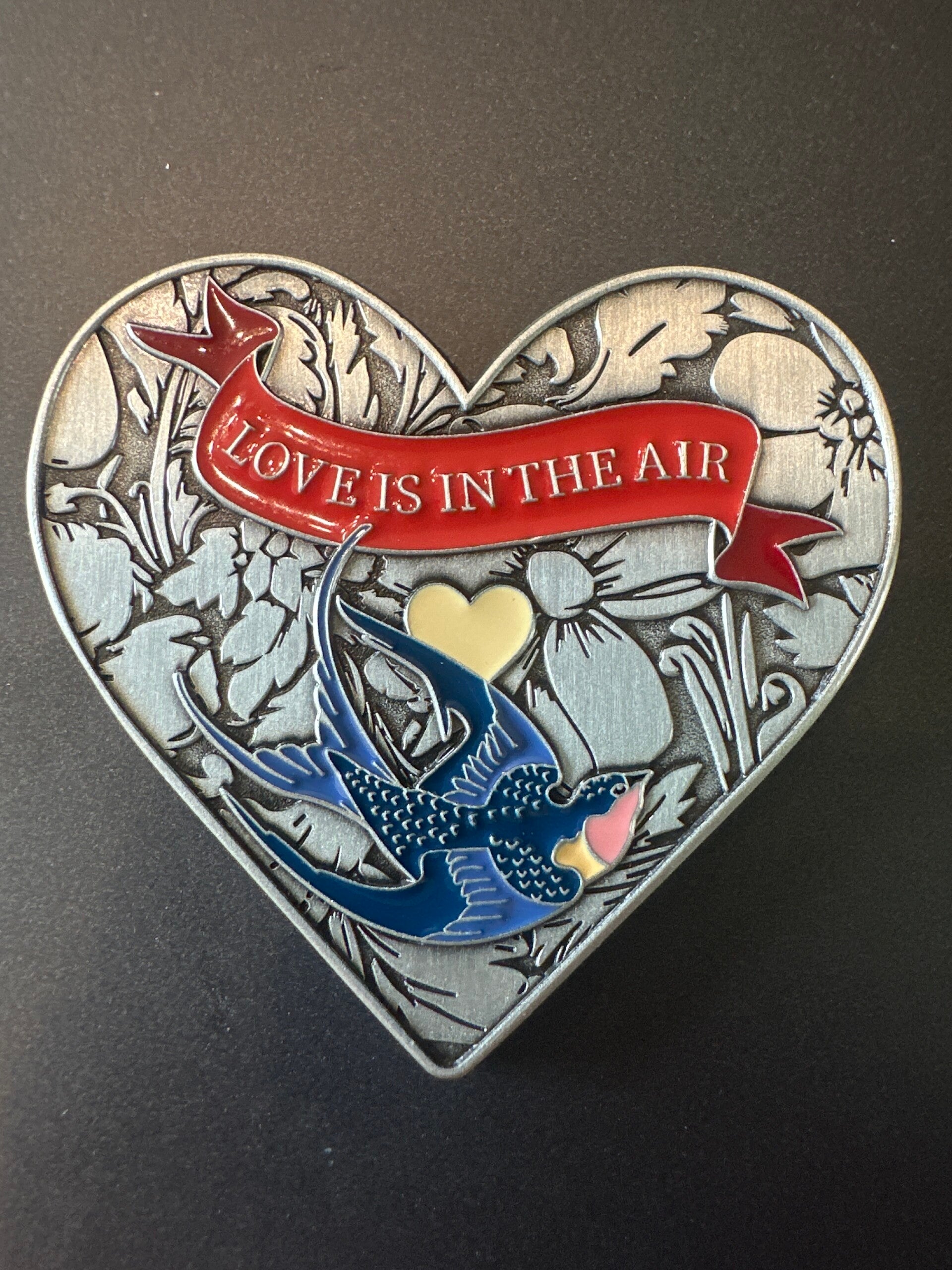 Love is in the Air Geocoin