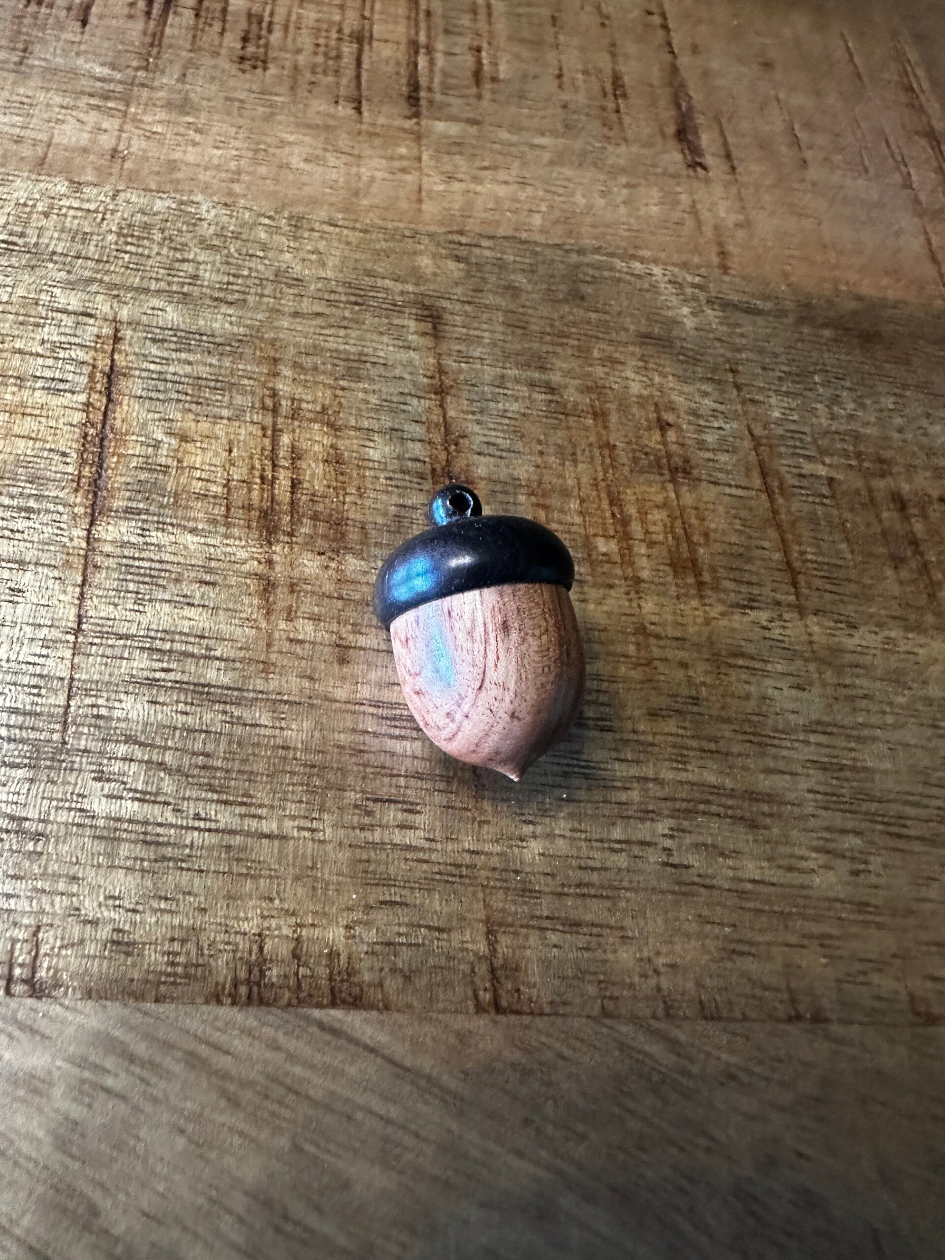 Eikel cache. Container