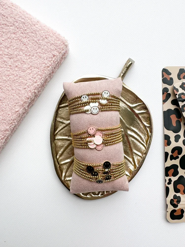 Stationery Gift - Smiley Armbandje wit, rose of zwart