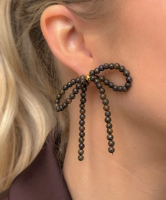 Le Veer - Bows of Joy Earrings Chocolate  Brown